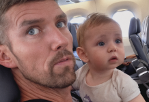 On m’a proposé de m’aider avec mon bébé dans l’avion — j’étais reconnaissante… jusqu’à ce que je voie ce qu’il lui a fait
