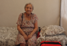 Ma belle-fille m’a déposée dans un foyer pour personnes âgées pendant que mon fils était en déplacement… mais elle n’avait pas prévu qu’il le découvrirait.